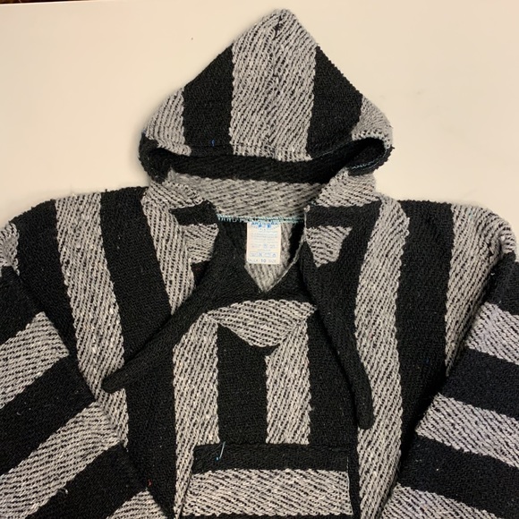 Artilana Tlaxcala Tijuana Drug rug😂 hippie sweater - Picture 2 of 10